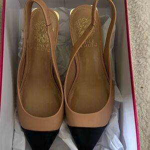 Vince Camuto Tan and Black Heels with Classic Design
